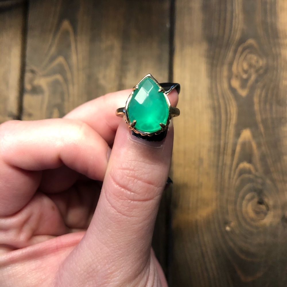 Kendra Scott Teardrop Ring